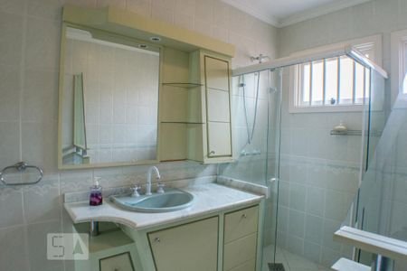 Casa à venda com 280m², 4 quartos e 2 vagasBanheiro Suite 2