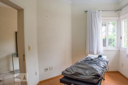 Casa à venda com 280m², 4 quartos e 2 vagasSuite 4