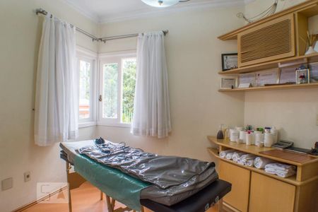 Casa à venda com 280m², 4 quartos e 2 vagasSuite 4