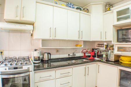 Casa à venda com 280m², 4 quartos e 2 vagasCozinha