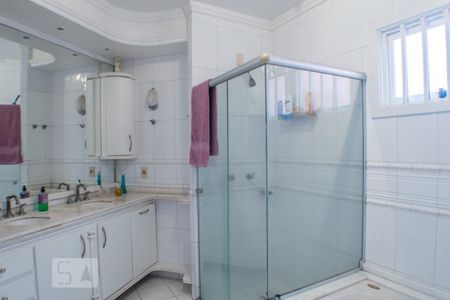 Casa à venda com 280m², 4 quartos e 2 vagasBanheiro Suite 1