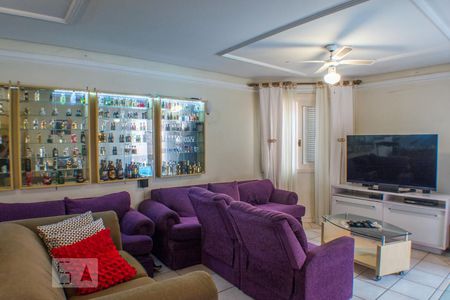 Sala de casa à venda com 4 quartos, 280m² em Boa Vista, Novo Hamburgo