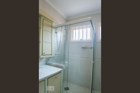 Casa à venda com 280m², 4 quartos e 2 vagasBanheiro Suite 2