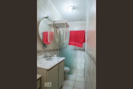 Casa à venda com 280m², 4 quartos e 2 vagasBanheiro de serviço