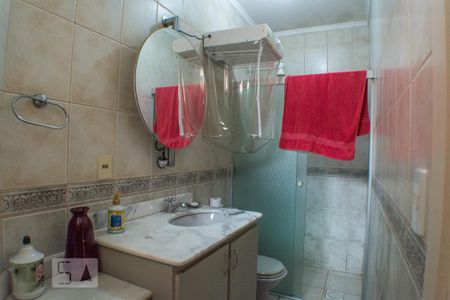 Casa à venda com 280m², 4 quartos e 2 vagasBanheiro de serviço