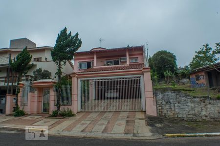 Casa à venda com 280m², 4 quartos e 2 vagasFachada