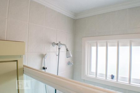 Casa à venda com 280m², 4 quartos e 2 vagasBanheiro Suite 2