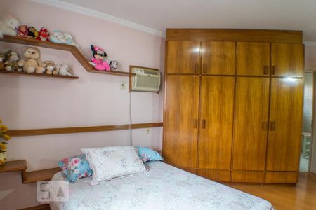 Casa à venda com 280m², 4 quartos e 2 vagasSuite 2