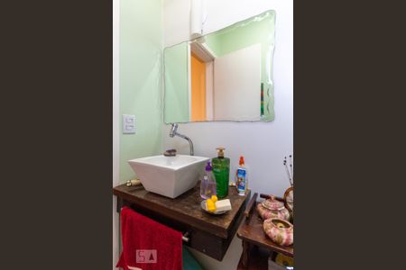 Apartamento à venda com 179m², 2 quartos e 3 vagasLavabo