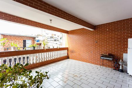 Casa à venda com 288m², 4 quartos e 2 vagasQuintal