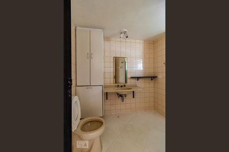 Apartamento à venda com 67m², 3 quartos e 1 vagaBanheiro 2