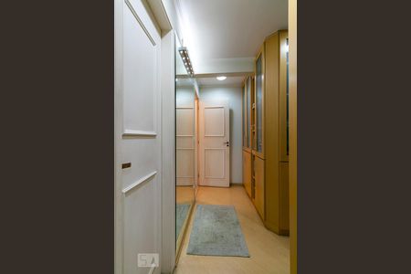 Apartamento à venda com 189m², 3 quartos e 4 vagasSuíte - Armário