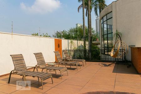 Apartamento à venda com 189m², 3 quartos e 4 vagasÁrea comum - Piscina