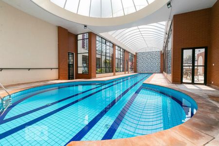 Apartamento à venda com 189m², 3 quartos e 4 vagasÁrea comum - Piscina Aquecida