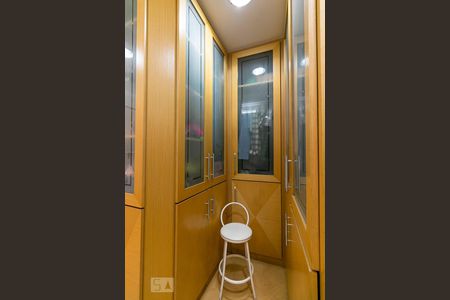 Apartamento à venda com 189m², 3 quartos e 4 vagasSuíte - Armário