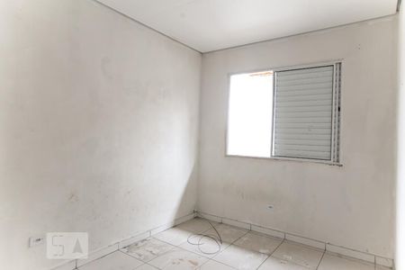 Quarto de casa de condomínio para alugar com 1 quarto, 29m² em Parque Guarani, São Paulo