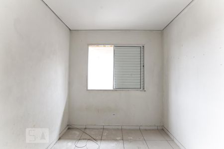 Quarto de casa de condomínio para alugar com 1 quarto, 29m² em Parque Guarani, São Paulo