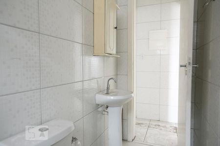 Casa de condomínio para alugar com 29m², 1 quarto e sem vagaBanheiro