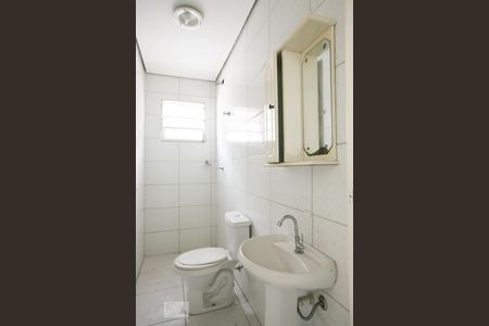 Casa de condomínio para alugar com 29m², 1 quarto e sem vagaBanheiro