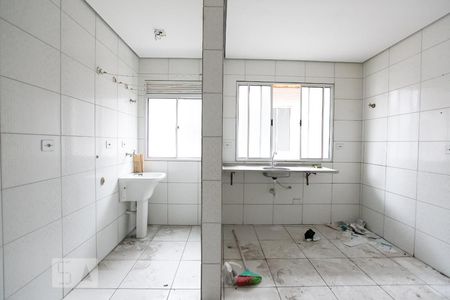 Casa de condomínio para alugar com 29m², 1 quarto e sem vagaLavanderia e cozinha