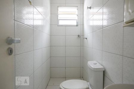 Casa de condomínio para alugar com 29m², 1 quarto e sem vagaBanheiro