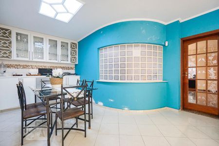 Casa para alugar com 540m², 3 quartos e 4 vagas Casa para alugar com 540m², 3 quartos e 4 vagasCopa