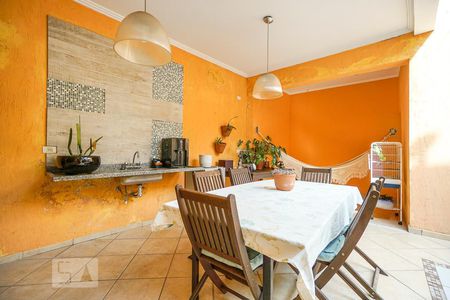 Casa para alugar com 540m², 3 quartos e 4 vagas Casa para alugar com 540m², 3 quartos e 4 vagasQuintal