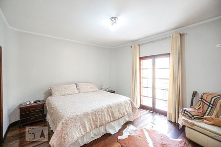 Casa para alugar com 540m², 3 quartos e 4 vagas Casa para alugar com 540m², 3 quartos e 4 vagasSuíte 01