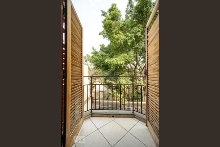 Casa para alugar com 540m², 3 quartos e 4 vagas Casa para alugar com 540m², 3 quartos e 4 vagasVaranda closet