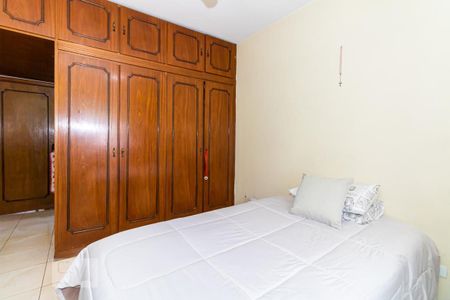 Suíte de casa à venda com 3 quartos, 127m² em Vila Mazzei, São Paulo