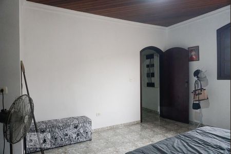Casa à venda com 259m², 3 quartos e 2 vagasSuíte 1