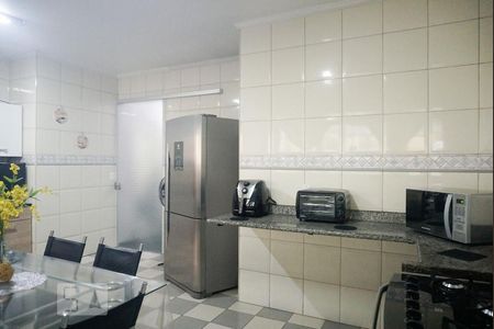 Casa à venda com 259m², 3 quartos e 2 vagasCozinha