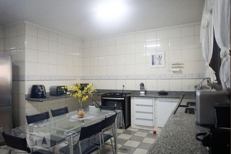 Casa à venda com 259m², 3 quartos e 2 vagasCozinha