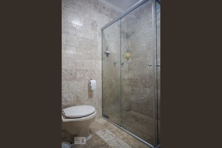 Casa à venda com 259m², 3 quartos e 2 vagasBanheiro da Suíte 2