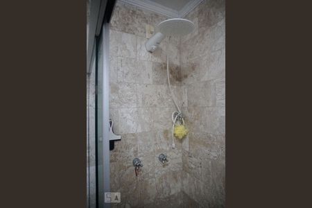 Casa à venda com 259m², 3 quartos e 2 vagasBanheiro da Suíte 2