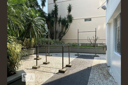 Apartamento para alugar com 70m², 2 quartos e 1 vagaÁrea Comum