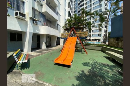 Apartamento para alugar com 70m², 2 quartos e 1 vagaÁrea Comum - Playground