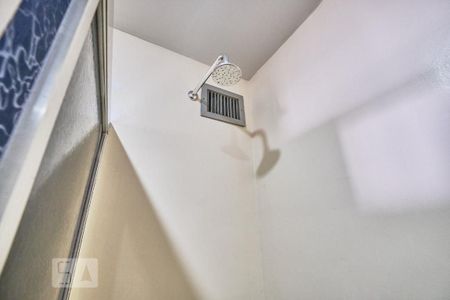 Apartamento para alugar com 70m², 2 quartos e 1 vagaBanheiro Suíte