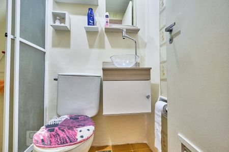 Apartamento para alugar com 70m², 2 quartos e 1 vagaBanheiro Social