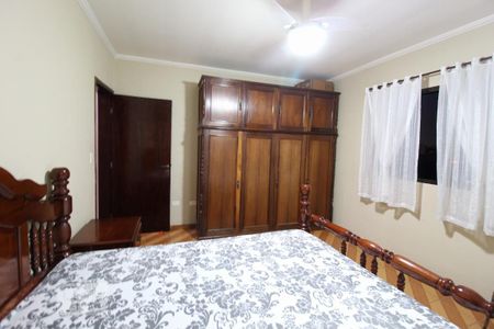 Casa à venda com 267m², 3 quartos e 8 vagasSuíte 2