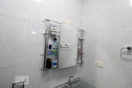 Casa à venda com 267m², 3 quartos e 8 vagasBanheiro suíte 2