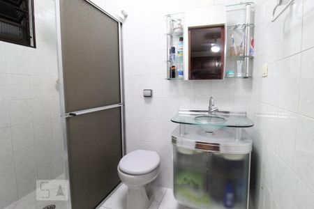 Casa à venda com 267m², 3 quartos e 8 vagasBanheiro suíte 2