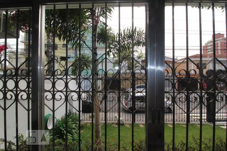 Vista de casa à venda com 3 quartos, 220m² em Vila Mariza, São Bernardo do Campo