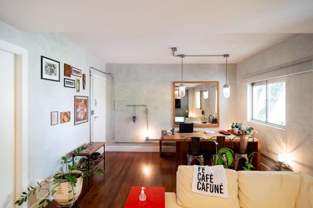 Sala de apartamento para alugar com 2 quartos, 75m² em Vila Sofia, São Paulo