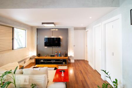 Sala de apartamento para alugar com 2 quartos, 75m² em Vila Sofia, São Paulo
