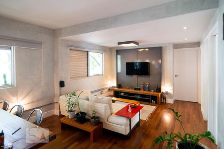 Sala de apartamento para alugar com 2 quartos, 75m² em Vila Sofia, São Paulo