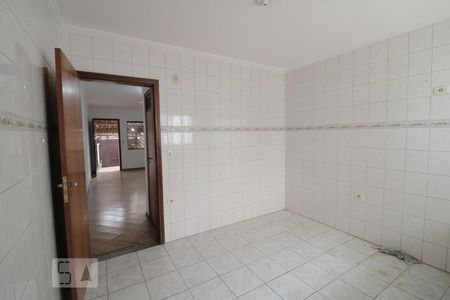 Cozinha  de casa para alugar com 2 quartos, 96m² em Vila Carrao, São Paulo