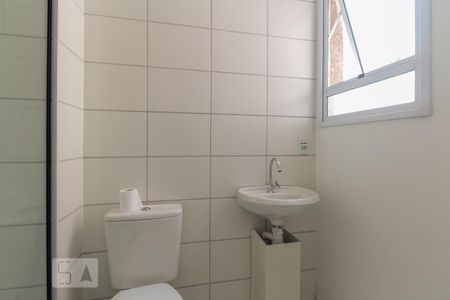 Apartamento para alugar com 46m², 2 quartos e 1 vaga Apartamento para alugar com 46m², 2 quartos e 1 vagaBanheiro