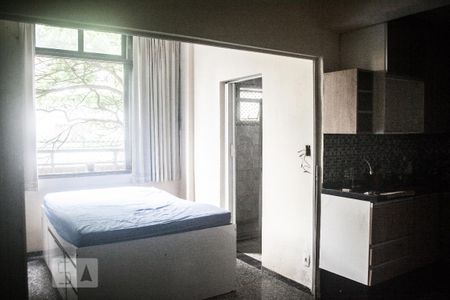Studio à venda com 40m², 1 quarto e sem vaga Studio à venda com 40m², 1 quarto e sem vagaSala/Quarto