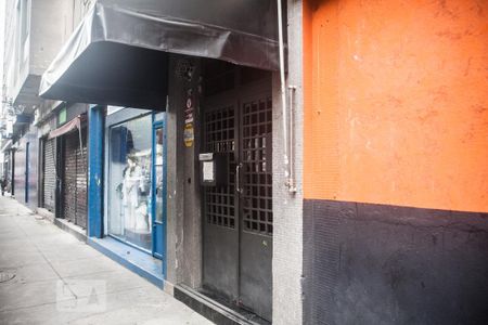 Studio à venda com 40m², 1 quarto e sem vaga Studio à venda com 40m², 1 quarto e sem vagaFachada do bloco